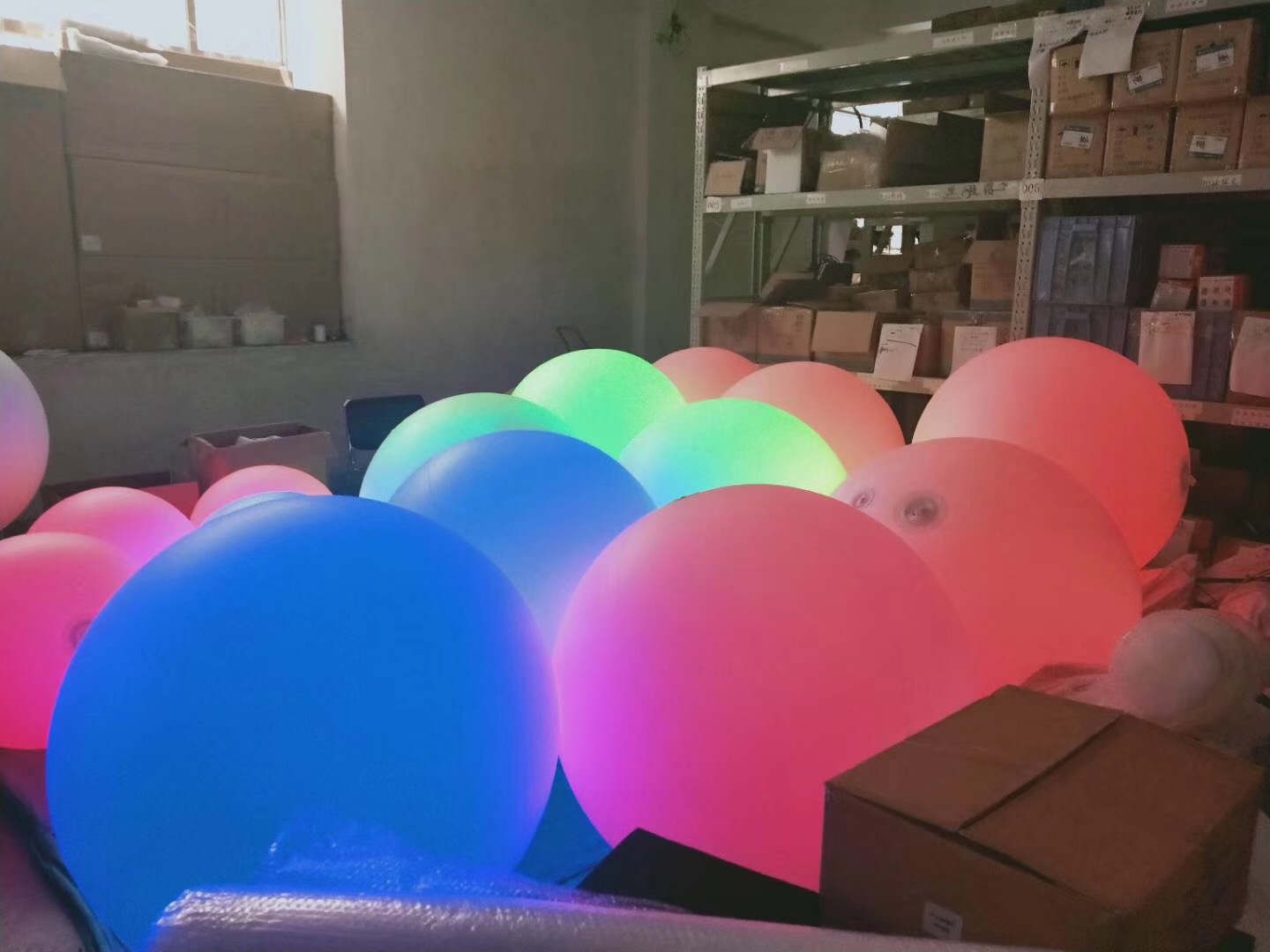 Bola Inflável LED Colorida Sen - Led Balloon Light avaliação e preço